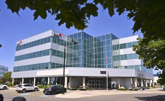 Exterior office building Landeck Properties